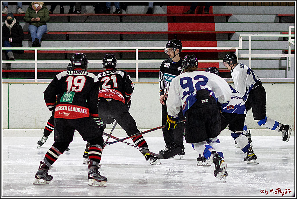 U20- ESV Bergisch Gladbach Realstars-Koenigsborner-JEC Bulldogs 9-3, 12.12.2021